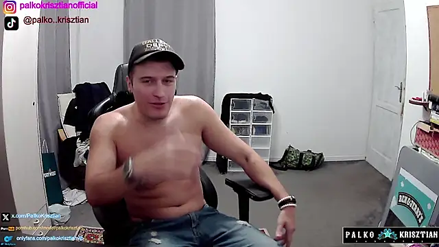 Snapshot of PKrisztian chatting on November 29, 2025, 10:32 pm PKrisztian online show from November 29, 2025, 10:32 pm