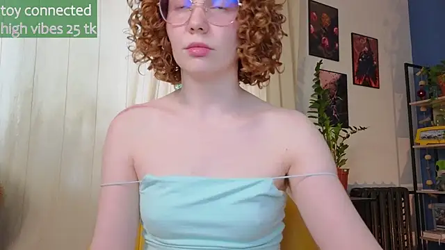 Snapshot of _lightmyfire chatting on March 10, 2025, 9:56 am  lightmyfire online show from March 10, 2025, 9:56 am