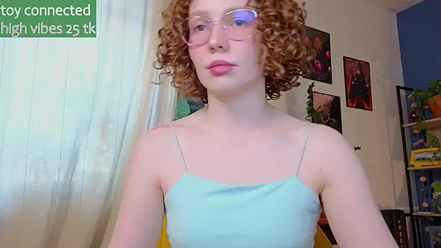 Snapshot of _lightmyfire chatting on March 18, 2025, 3:01 pm  lightmyfire online show from March 18, 2025, 3:01 pm