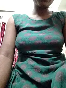 Snapshot of rituporna2004 chatting on March 14, 2026, 1:55 am rituporna2004 online show from March 14, 2026, 1:55 am