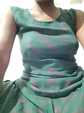 Snapshot of rituporna2004 chatting on March 13, 2026, 1:49 pm rituporna2004 online show from March 13, 2026, 1:49 pm