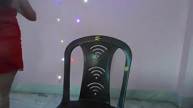 Snapshot of my-laila chatting on November 11, 2025, 7:47 am my-laila online show from November 11, 2025, 7:47 am