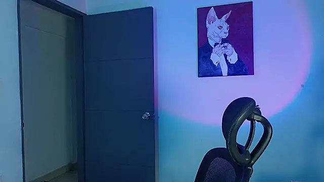 alejo x3 online show from February 25, 2026, 10:53 pm