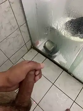 Snapshot of jhnn_ chatting on January 15, 2025, 4:04 am jhnn  online show from January 15, 2025, 4:04 am