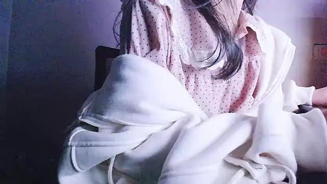 Snapshot of Baenee chatting on January 11, 2025, 4:48 am Baenee online show from January 11, 2025, 4:48 am