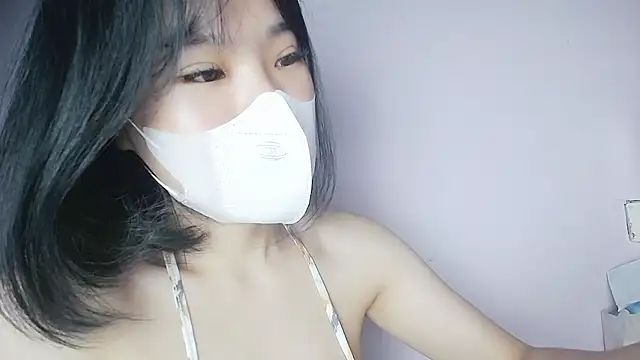 Snapshot of Baenee chatting on October 2, 2025, 5:49 pm Baenee online show from October 2, 2025, 5:49 pm