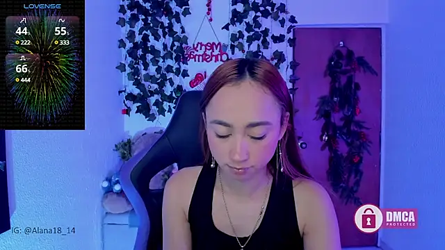 Alana Pherson online show from December 14, 2024, 4:01 am