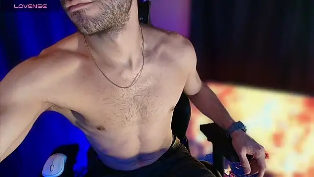 sexyboycolombi4 online show from April 27, 2026, 9:02 pm