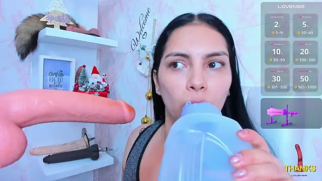 Snapshot of evelinn_belen chatting on December 15, 2025, 9:31 pm evelinn belen online show from December 15, 2025, 9:31 pm