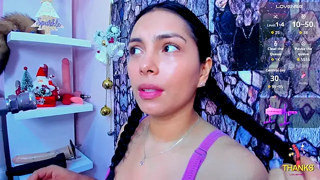 Snapshot of evelinn_belen chatting on November 26, 2025, 1:33 pm evelinn belen online show from November 26, 2025, 1:33 pm