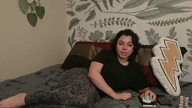 Snapshot of punkpuppy_ chatting on December 22, 2024, 11:31 pm punkpuppy online show from December 22, 2024, 11:31 pm