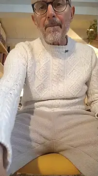 MadProfessor online show from November 27, 2025, 11:21 am