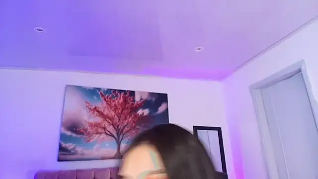 Snapshot of Julianaa_Castro_ chatting on November 13, 2025, 11:36 am Julianaa Castro online show from November 13, 2025, 11:36 am