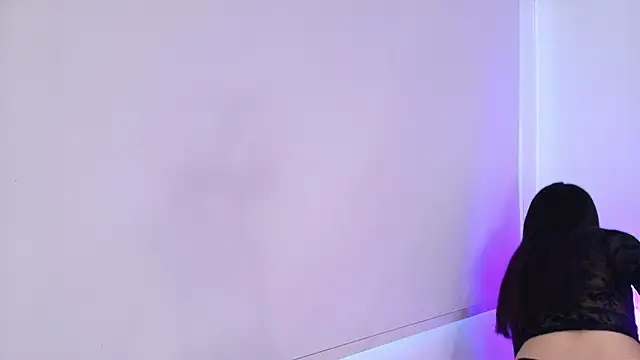 Snapshot of Julianaa_Castro_ chatting on November 1, 2025, 11:48 am Julianaa Castro online show from November 1, 2025, 11:48 am