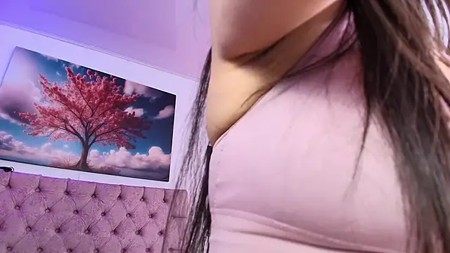 Snapshot of Julianaa_Castro_ chatting on September 19, 2025, 11:36 am Julianaa Castro online show from September 19, 2025, 11:36 am