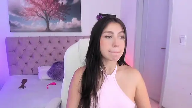 Snapshot of Julianaa_Castro_ chatting on March 12, 2025, 11:43 am Julianaa Castro online show from March 12, 2025, 11:43 am