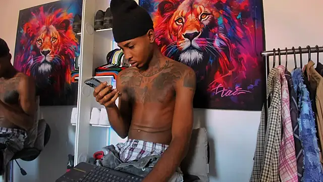 Snapshot of Pantera_black_21 chatting on November 18, 2025, 3:26 pm Pantera black 21 online show from November 18, 2025, 3:26 pm