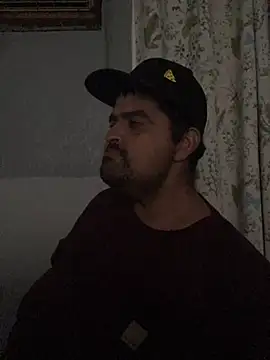 Miguel16i online show from March 9, 2025, 5:55 am