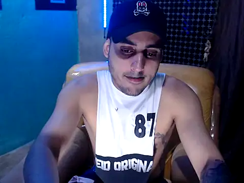 Snapshot of xxxxhotxoxo chatting on December 19, 2024, 4:56 am xxxxhotxoxo online show from December 19, 2024, 4:56 am