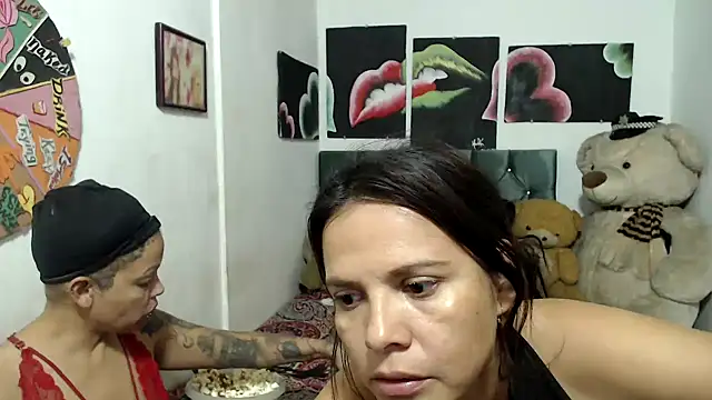 Snapshot of manzanahot9 chatting on March 5, 2025, 8:10 pm manzanahot9 online show from March 5, 2025, 8:10 pm