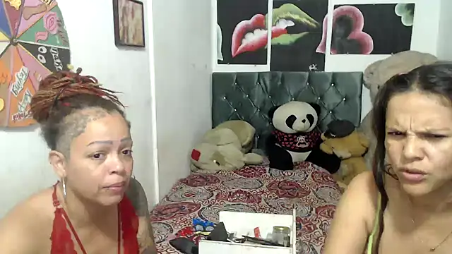 Snapshot of manzanahot9 chatting on February 18, 2025, 10:38 am manzanahot9 online show from February 18, 2025, 10:38 am