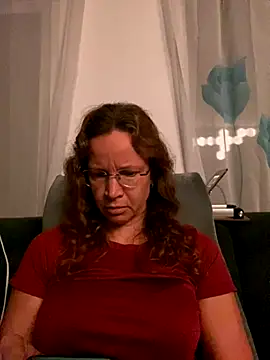 AnnikaRose online show from October 10, 2025, 5:52 am