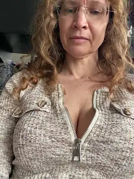 AnnikaRose online show from March 30, 2026, 10:28 am