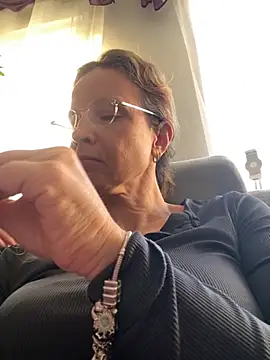 AnnikaRose online show from September 29, 2025, 5:58 am