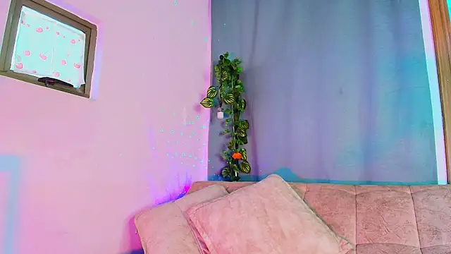 liccy hall online show from January 18, 2026, 11:46 am