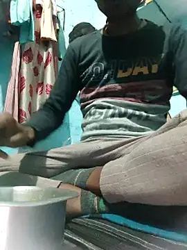 Snapshot of sexyshivamhot chatting on February 24, 2025, 6:15 pm sexyshivamhot online show from February 24, 2025, 6:15 pm