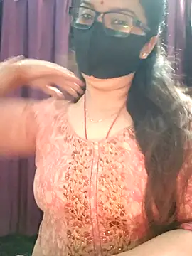 Snapshot of Aishwaryaa_69 chatting on November 23, 2025, 8:35 am Aishwaryaa 69 online show from November 23, 2025, 8:35 am