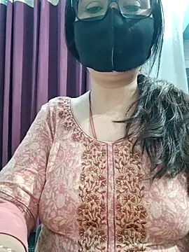 Aishwaryaa 69 online show from May 27, 2026, 1:15 am