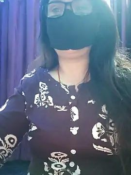 Snapshot of Aishwaryaa_69 chatting on November 24, 2025, 8:14 am Aishwaryaa 69 online show from November 24, 2025, 8:14 am