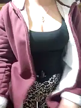 Snapshot of Kitty_Doll69 chatting on February 5, 2025, 8:46 pm Kitty Doll69 online show from February 5, 2025, 8:46 pm