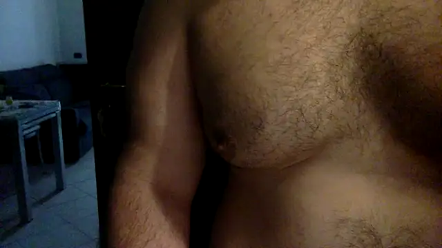 Snapshot of Gladiator_3 chatting on March 16, 2025, 10:00 am Gladiator 3 online show from March 16, 2025, 10:00 am