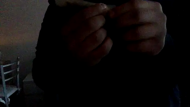 Snapshot of Gladiator_3 chatting on December 25, 2024, 3:17 pm Gladiator 3 online show from December 25, 2024, 3:17 pm