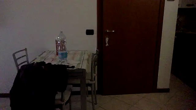 Snapshot of Gladiator_3 chatting on April 4, 2026, 4:13 pm Gladiator 3 online show from April 4, 2026, 4:13 pm