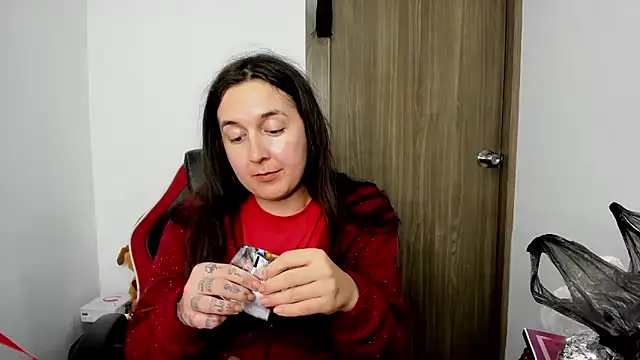 Snapshot of Sweet-Suck69 chatting on March 4, 2025, 4:49 am Sweet-Suck69 online show from March 4, 2025, 4:49 am