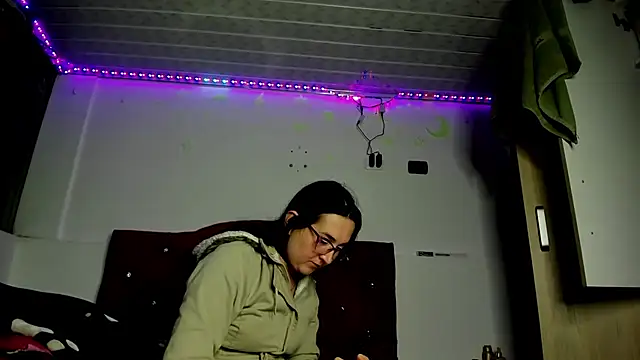 Snapshot of Sweet-Suck69 chatting on March 19, 2025, 4:57 am Sweet-Suck69 online show from March 19, 2025, 4:57 am