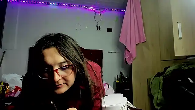 Snapshot of Sweet-Suck69 chatting on March 23, 2025, 4:05 am Sweet-Suck69 online show from March 23, 2025, 4:05 am