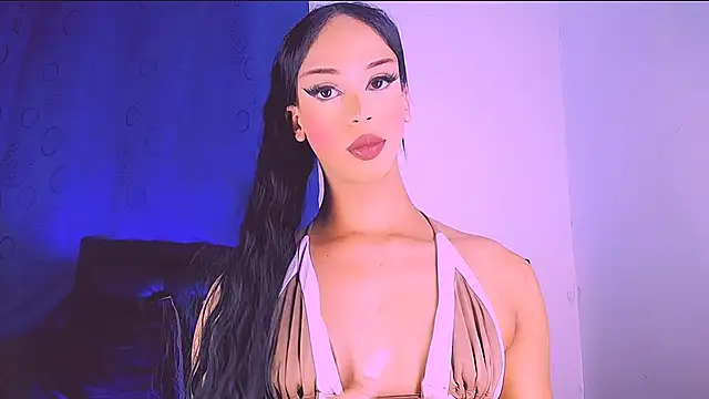 Snapshot of Vianca_Chanel chatting on September 12, 2025, 4:45 am Vianca Chanel online show from September 12, 2025, 4:45 am