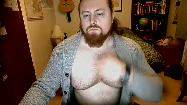 Snapshot of Hairy_Guy30 chatting on February 12, 2025, 12:05 am Hairy Guy30 online show from February 12, 2025, 12:05 am