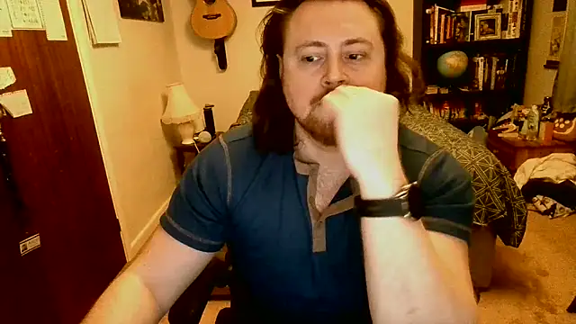 Snapshot of Hairy_Guy30 chatting on March 10, 2025, 11:06 pm Hairy Guy30 online show from March 10, 2025, 11:06 pm