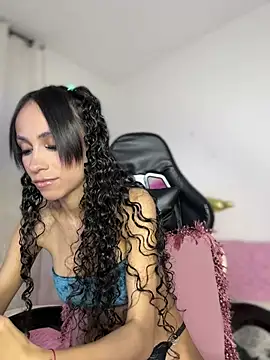 Miaa love6969 online show from February 27, 2026, 12:22 am