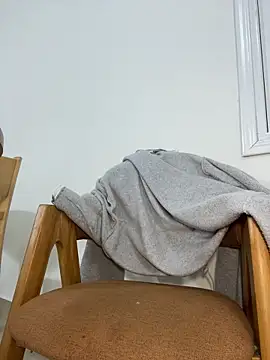 Snapshot of Lami_Mi chatting on February 12, 2026, 9:31 am Lami Mi online show from February 12, 2026, 9:31 am