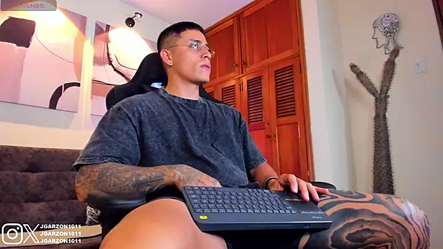  joansoto online show from February 19, 2026, 12:57 pm