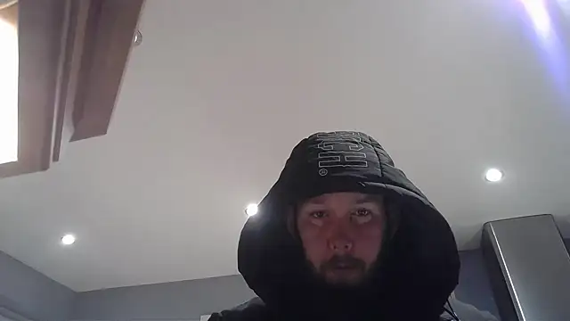 Chubbydan online show from December 4, 2025, 8:19 pm