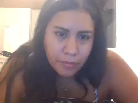 Snapshot of KasiaVenus_ chatting on February 21, 2025, 1:33 am KasiaVenus online show from February 21, 2025, 1:33 am