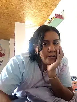 Snapshot of KasiaVenus_ chatting on January 27, 2025, 4:43 pm KasiaVenus online show from January 27, 2025, 4:43 pm