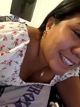 Snapshot of KasiaVenus_ chatting on January 21, 2025, 1:08 am KasiaVenus online show from January 21, 2025, 1:08 am